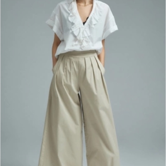 Pilcro Short-Sleeve Reworked Ruffle Blouse - Picture 1 of 9